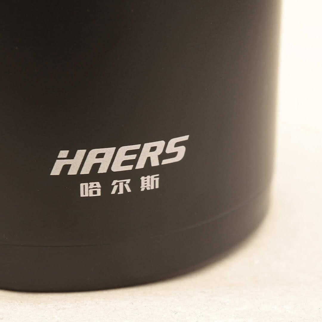 Термос-глечик Haers 2 л (чорний) Термос-глечик Haers 2 л (чорний)