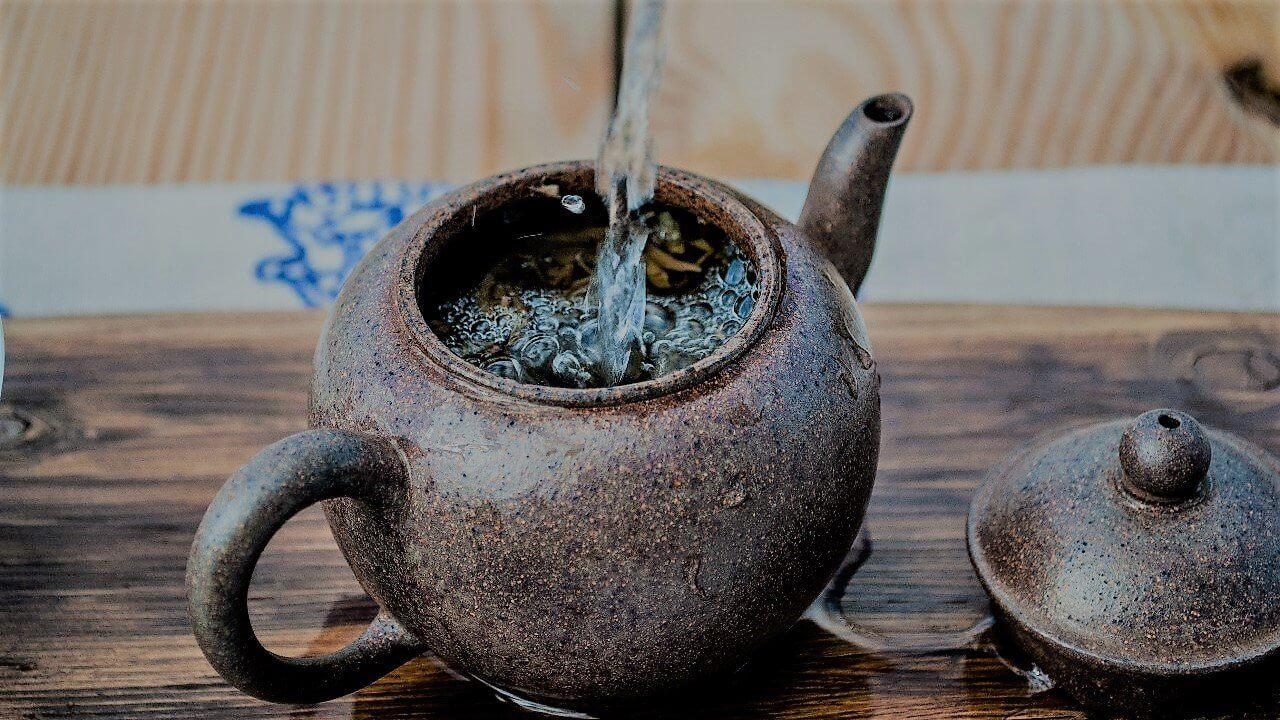 Как вода меняет вкус чайного настоя Как вода меняет вкус чайного настоя
